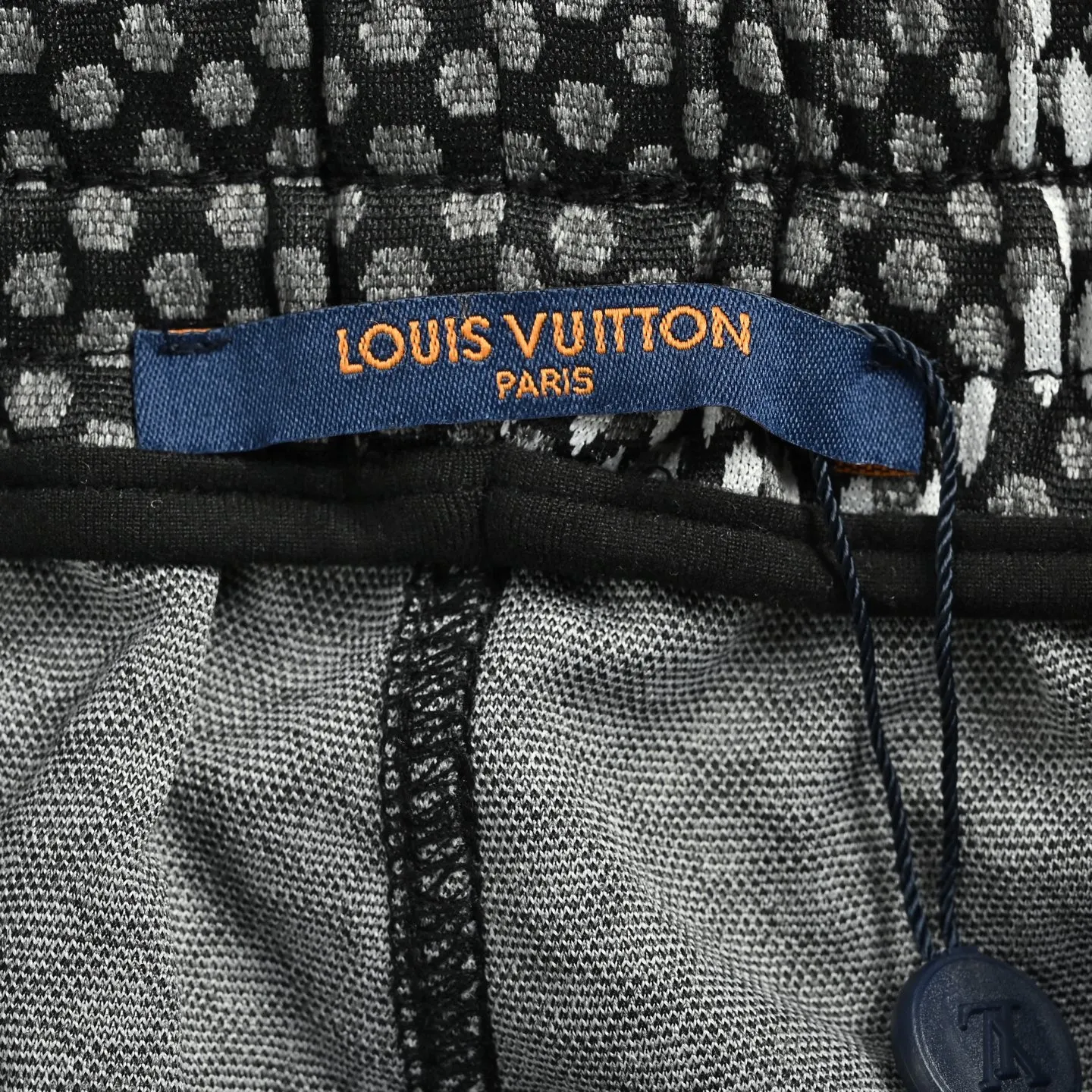 Louis Vuitton/Louis Vuitton rhinestone letter logo checkerboard shorts